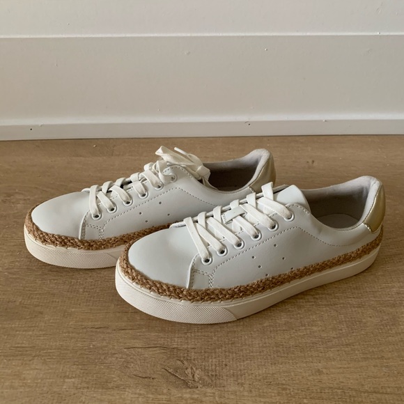 Aldo Running Shoes - Picture 2 of 5